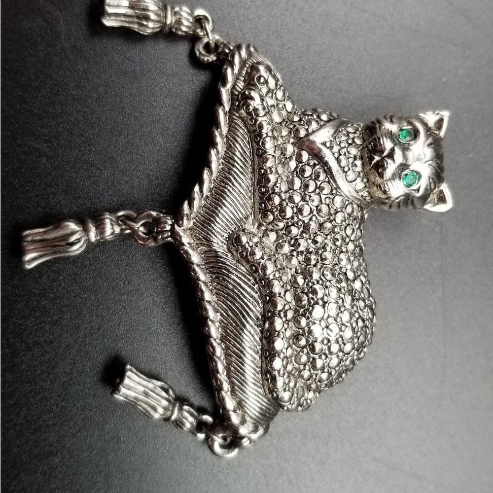 Rare! Silver Cat Emerald Green Stone Eyes Brooch. BR104 - Picture 3 of 5